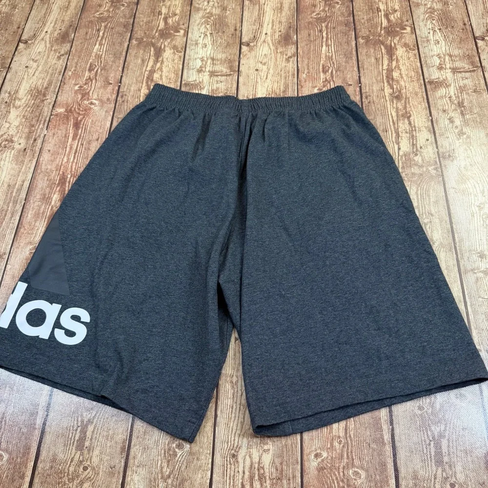 Adidas Essentials Jersey Shorts Mens Small Dark Gray Large Logo Athletic